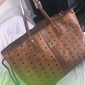 MCM Reversible Large Tote Liz